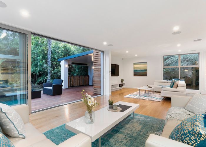  at 51F Rimutaka Place, Titirangi, Auckland
