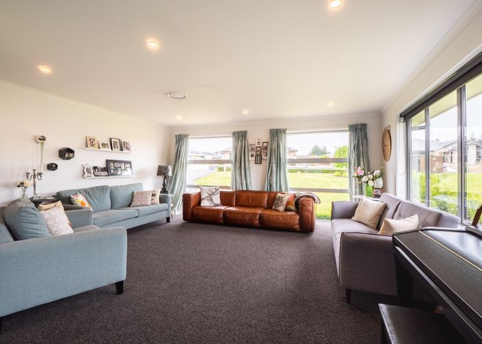  at 75 Grandvista Drive, Green Island, Dunedin
