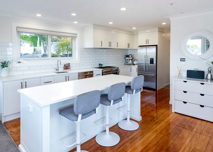  at 239 Point View Drive, Dannemora, Auckland