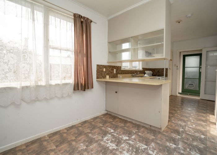  at 79 Collins Road, Melville, Hamilton