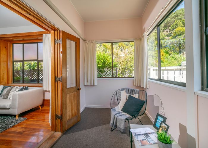  at 9 Nayland Street, Clifton, Christchurch
