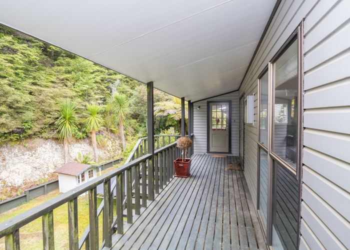  at 7 Tiniroa Grove, Silverstream, Upper Hutt