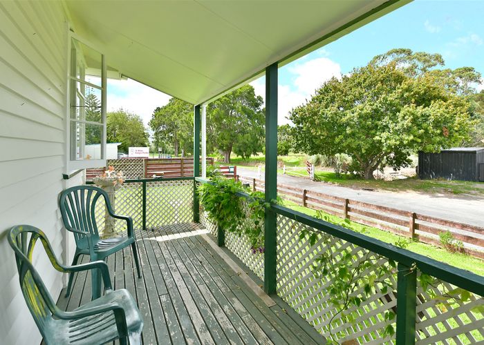  at 2/11 Parakai Avenue, Parakai