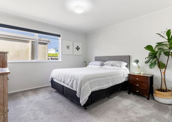  at 1/20A Tramway Road, Beach Haven, North Shore City, Auckland