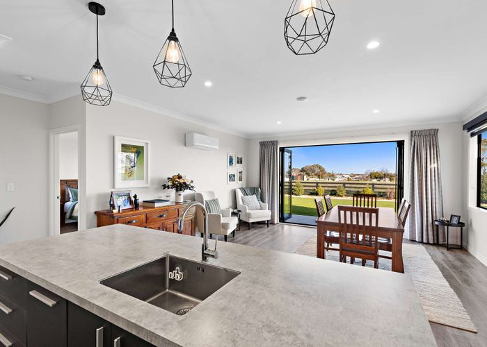  at 3 George Street, Bulls