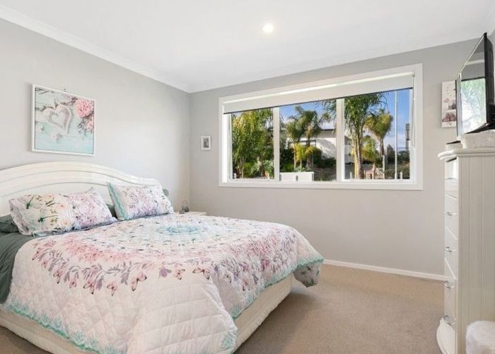  at Benmore Crescent, Pyes Pa, Tauranga, Bay Of Plenty