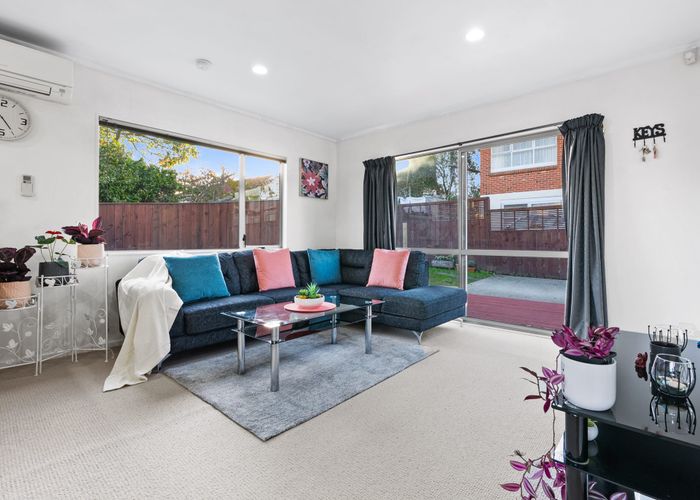  at 87A Waipuna Road, Mount Wellington, Auckland