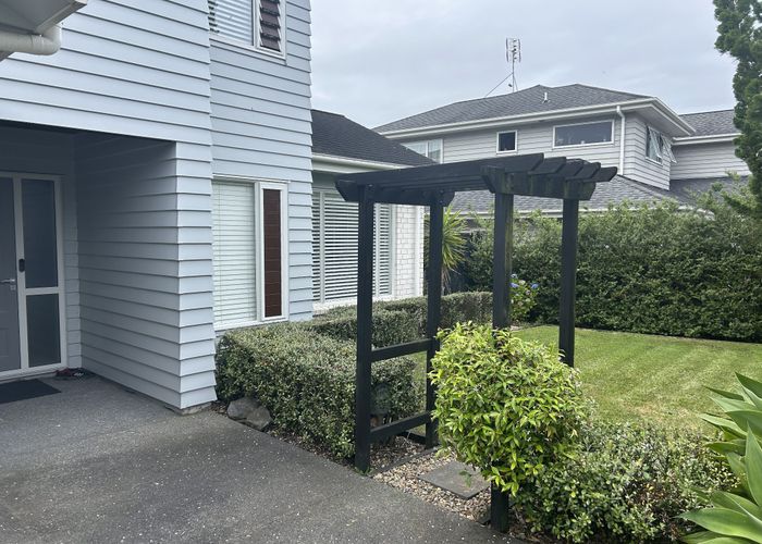  at 6 Vera Court, Millwater, Rodney, Auckland