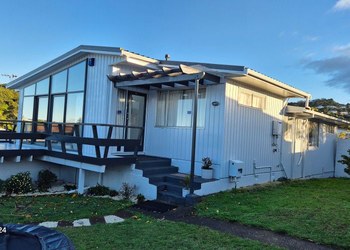  at 17 Maple Grove, Maungaraki, Lower Hutt