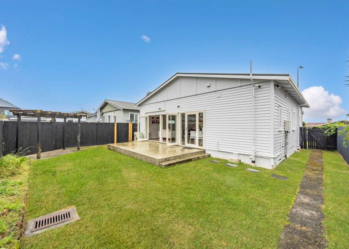  at 146 Point Chevalier Road, Point Chevalier, Auckland City, Auckland