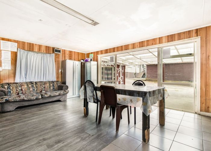  at 8 Tindall Crescent, Otara, Manukau City, Auckland