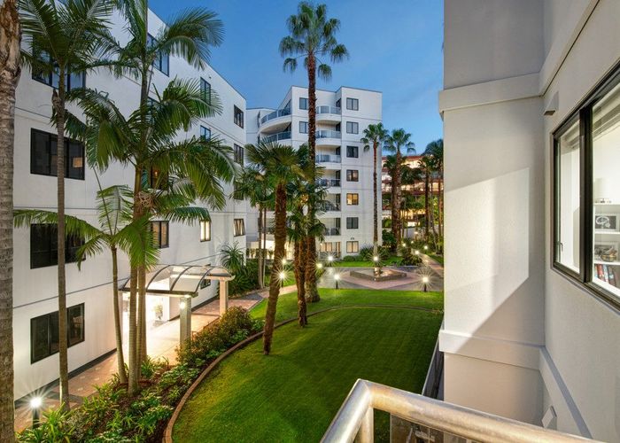  at 1E/175 Hurstmere Road, Takapuna, North Shore City, Auckland