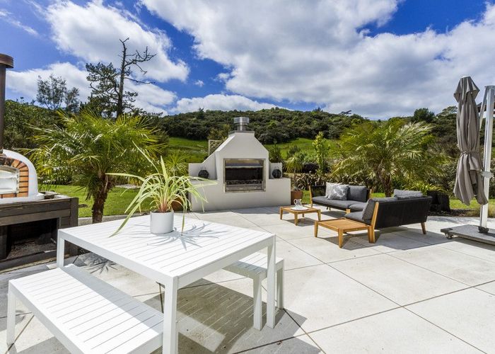 at 52 Rautahi Terrace, Albany