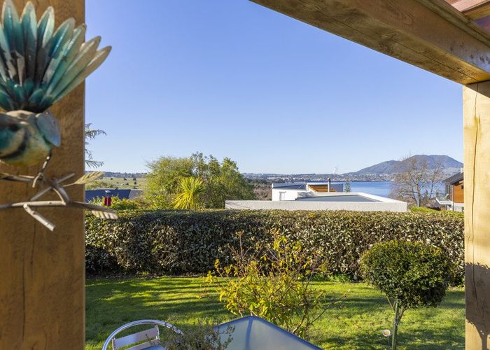  at 718 Acacia Bay Road, Acacia Bay, Taupo, Waikato