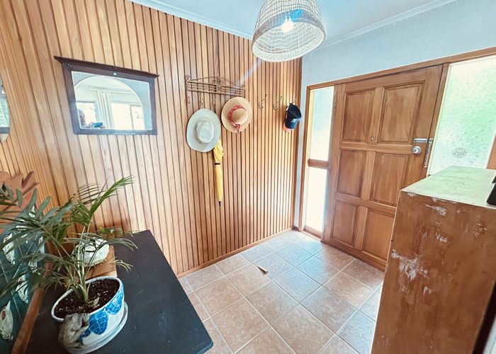  at 93A Churchill Road, Murrays Bay, North Shore City, Auckland