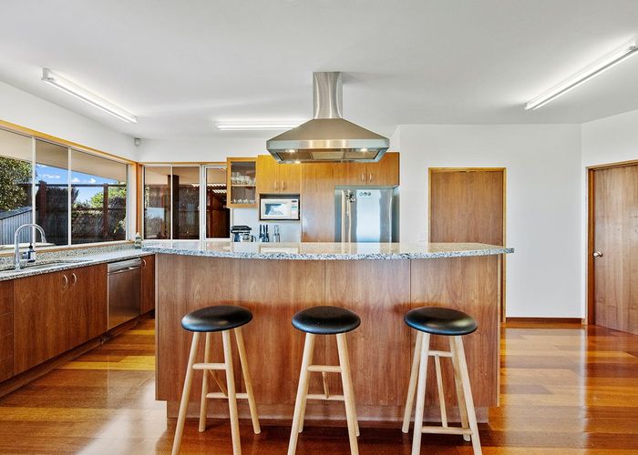  at 1 Watlings Place, Kennedy's Bush, Christchurch City, Canterbury