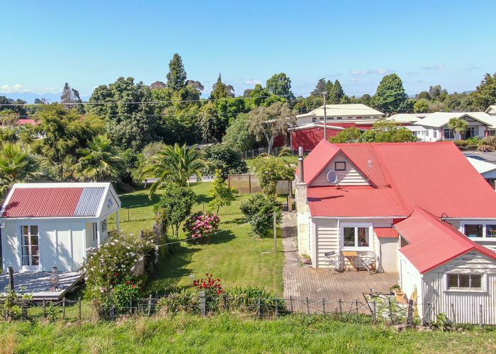  at 25 School Road, Riwaka