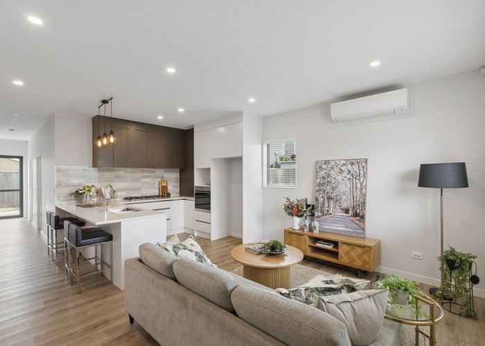  at 9 Survila Street, Takanini, Papakura, Auckland