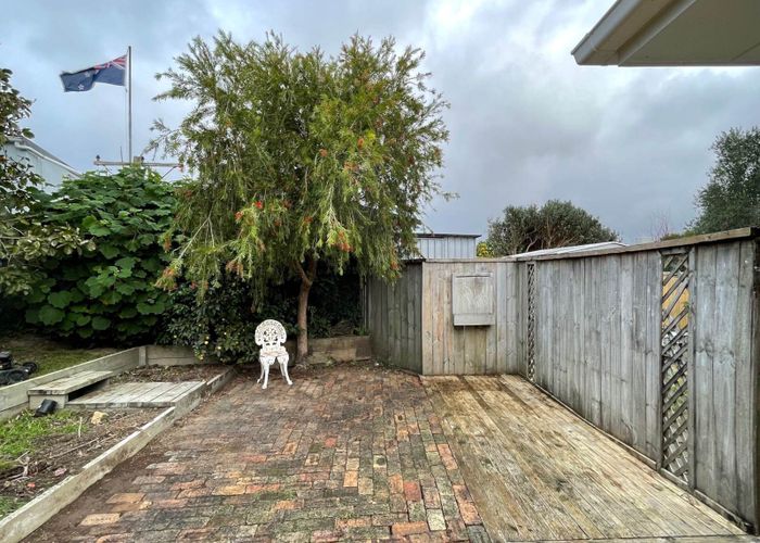 at 53 Amberley Avenue, Te Atatu South, Waitakere City, Auckland