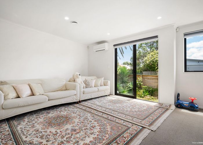  at 1C Ohira Place, Henderson, Auckland