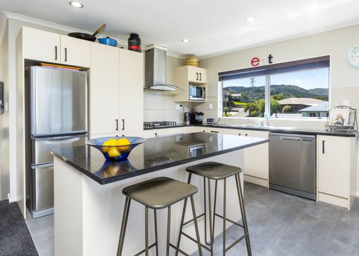  at 7 Swain Grove, Riverstone Terraces, Upper Hutt