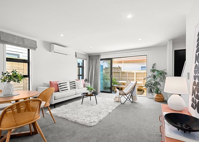  at 90A Cambridge Terrace, Waterloo, Lower Hutt, Wellington