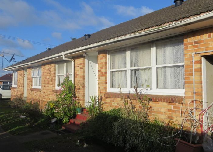  at 2/7 Ranfurly Road, Papatoetoe, Manukau City, Auckland