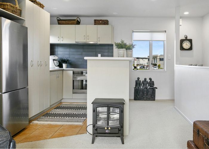 at 9/208A Lake Terrace, Waipahihi, Taupo, Waikato
