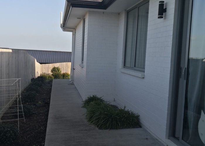  at 17 Keshvara Road, Beachlands, Auckland