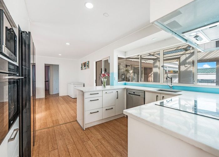  at 179A Edmonton Road, Te Atatu South, Waitakere City, Auckland