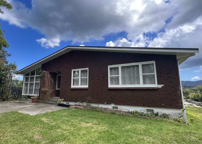  at 11 Autumn Ave, Glen Eden, Waitakere City, Auckland