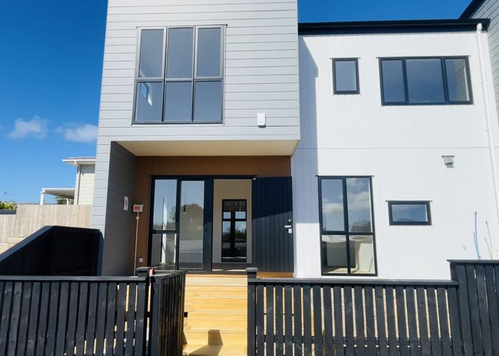  at Lot 10/20 Seabrook Ave, New Lynn, Waitakere City, Auckland