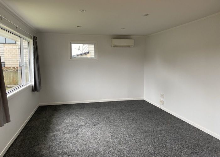  at 58 Storey Avenue, Forest Lake, Hamilton