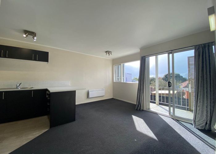  at 8/277 Mt Eden Road, Mount Eden, Auckland City, Auckland