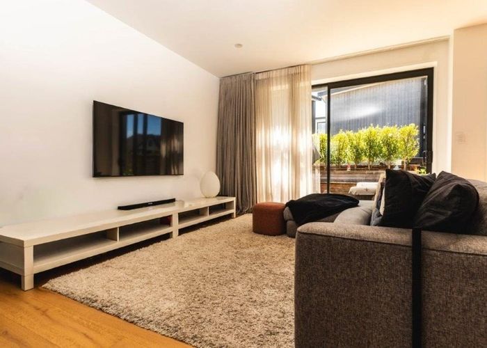  at 16/37 Saint Vincent Avenue, Remuera, Auckland