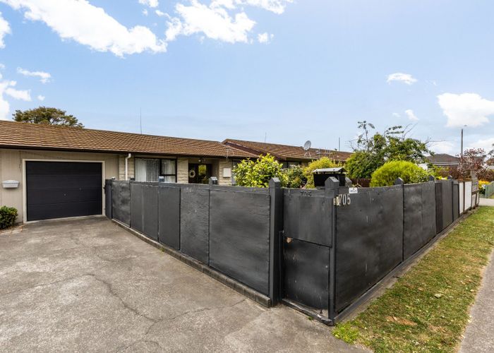  at 705 Southampton Street West, Saint Leonards, Hastings