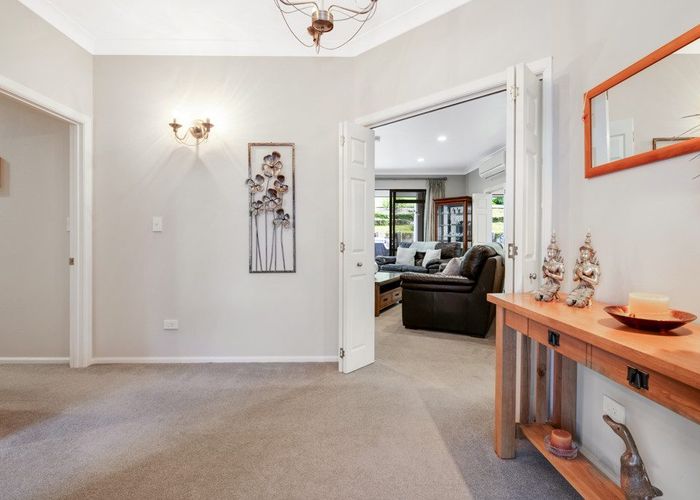  at 12A Hobbs Road, Matakatia, Whangaparaoa