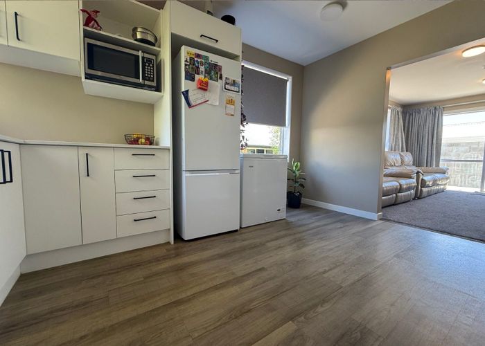  at 2/129 Strickland Street, Sydenham, Christchurch City, Canterbury