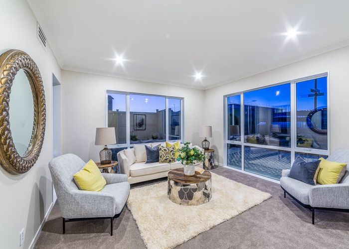  at 62 Mettam Drive, Swanson, Auckland