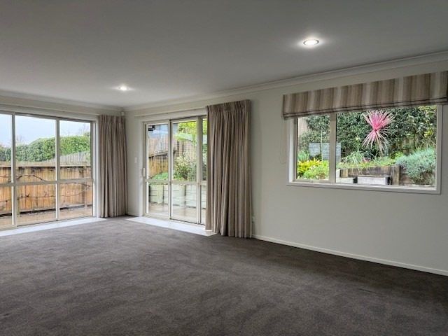  at 298 Ballintoy Park Drive, Welcome Bay, Tauranga, Bay Of Plenty