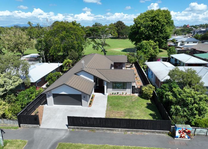  at 8 Berkley Avenue, Hillcrest, Hamilton, Waikato