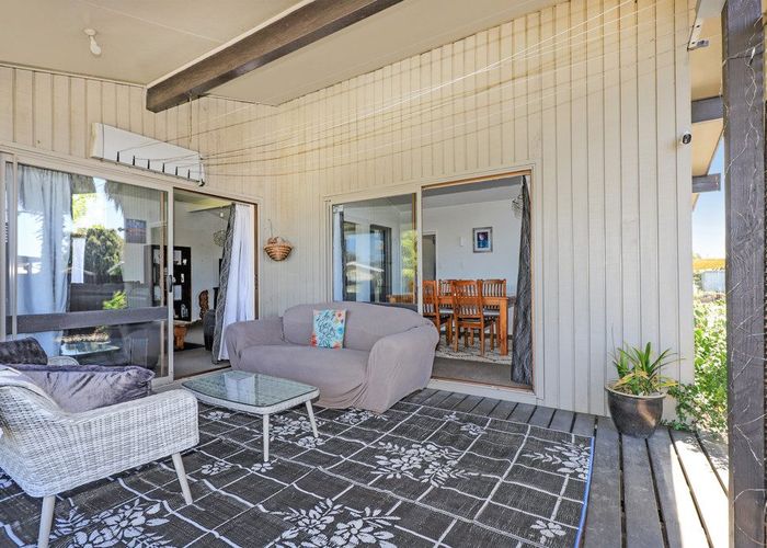  at 100 Flaxmere Avenue, Flaxmere, Hastings, Hawke's Bay