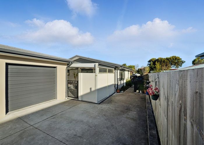  at 112B Breezes Road, Avondale, Christchurch City, Canterbury