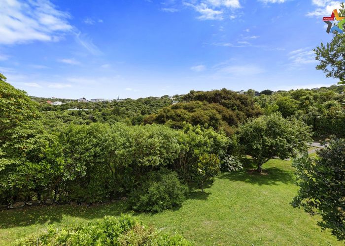  at 89 Normandale Road, Normandale, Lower Hutt