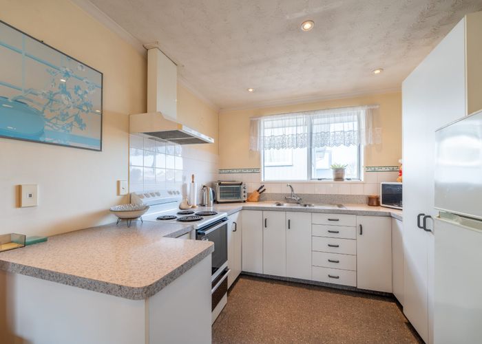  at 2/52 Hobbs Street, Waimataitai, Timaru