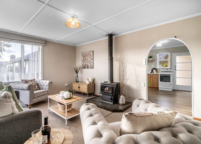  at 171 Isabella Street, Glengarry, Invercargill