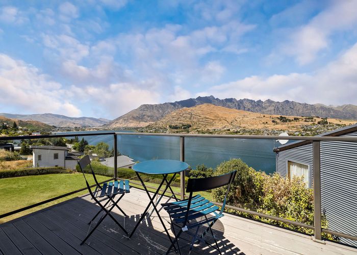  at 5 Gum Lane, Queenstown Hill, Queenstown-Lakes, Otago