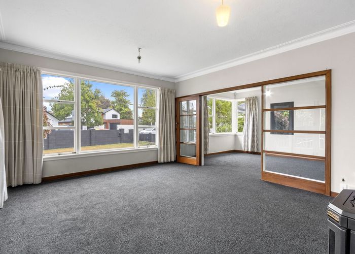 For rent 122 Glandovey Road, Fendalton, Christchurch City, Canterbury