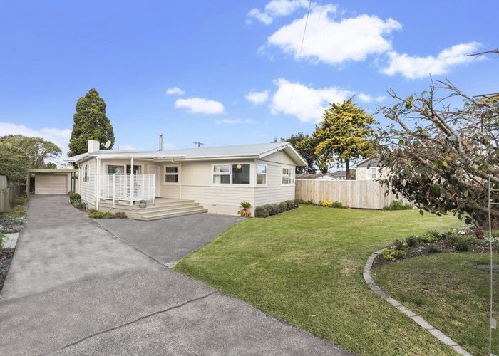  at 89 Gloria Avenue, Te Atatu Peninsula, Waitakere City, Auckland