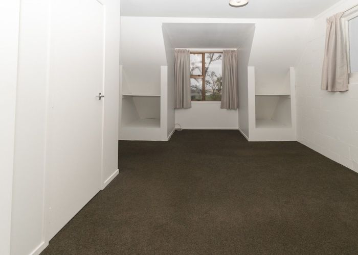  at 2/256 Don Buck Road, Massey, Waitakere City, Auckland